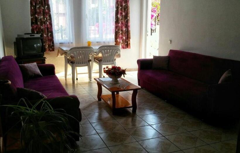 هتل Tavilogullari Villa Apart