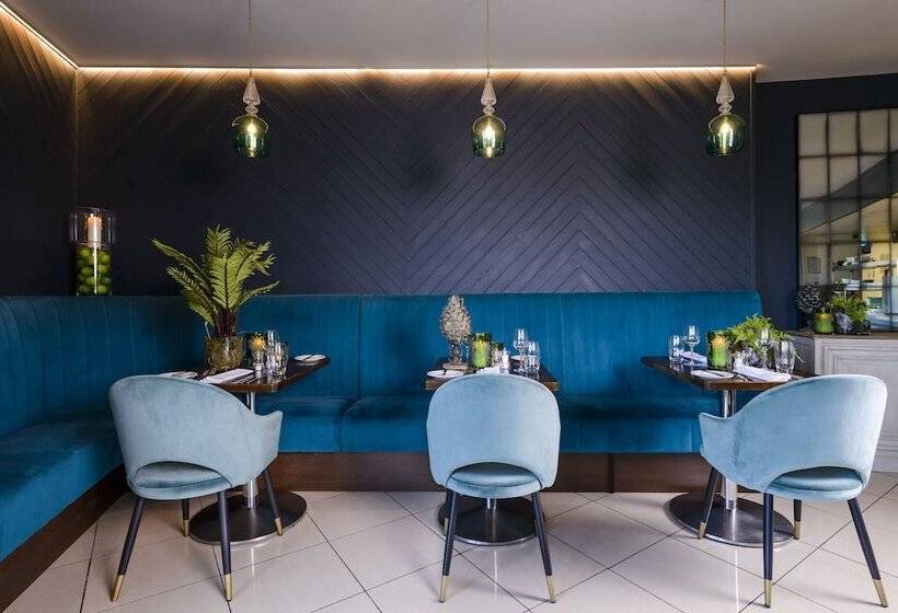 בית מלון כפרי The Ellison