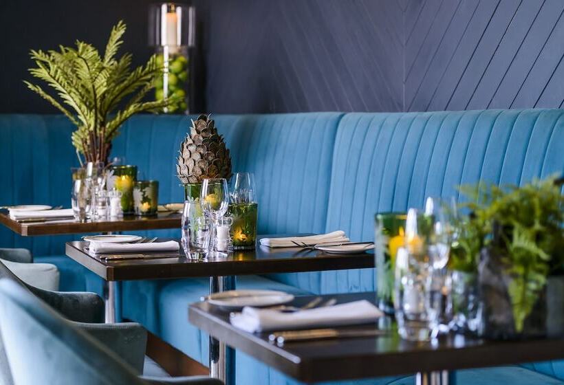 בית מלון כפרי The Ellison