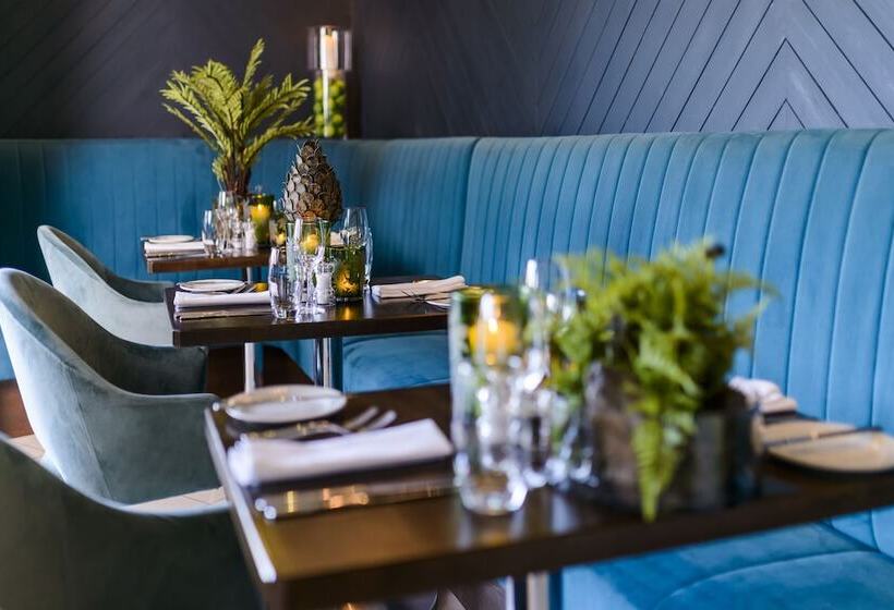 בית מלון כפרי The Ellison