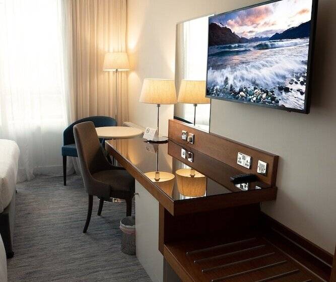 בית מלון כפרי The Ellison