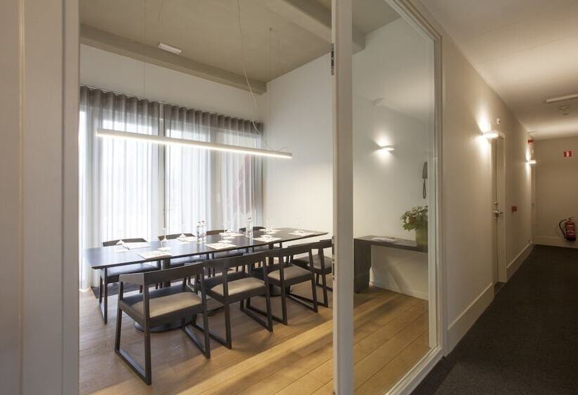 בית מלון כפרי The Lodge Vilvoorde