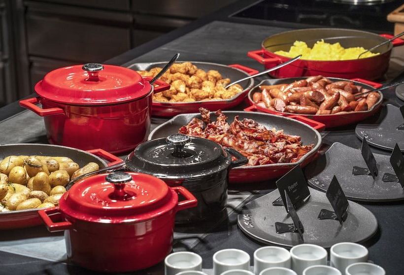 Thon Hotel Kristiansund