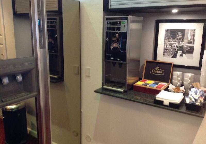 בית מלון כפרי Tiffany