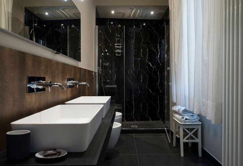 هتل Torre Guelfa Palazzo Acciaiuoli