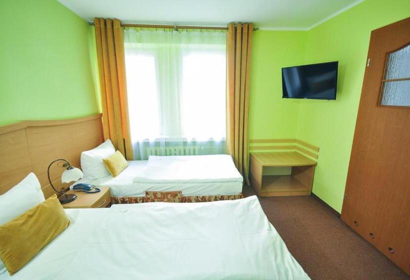 ホテル Trzy światy Spa & Wellness Rajska Wyspa