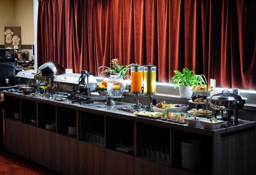 ホテル Trzy światy Spa & Wellness Rajska Wyspa