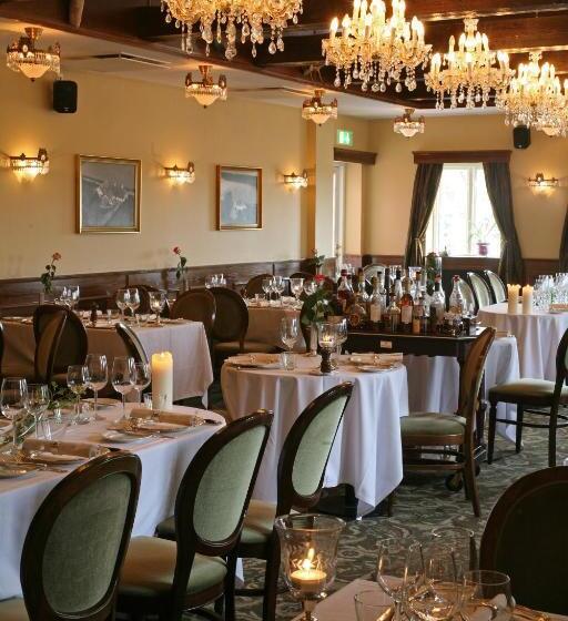 בית מלון כפרי Tyrstrup Kro