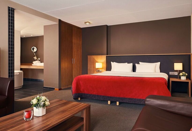 Van Der Valk Hotel Dennenhof