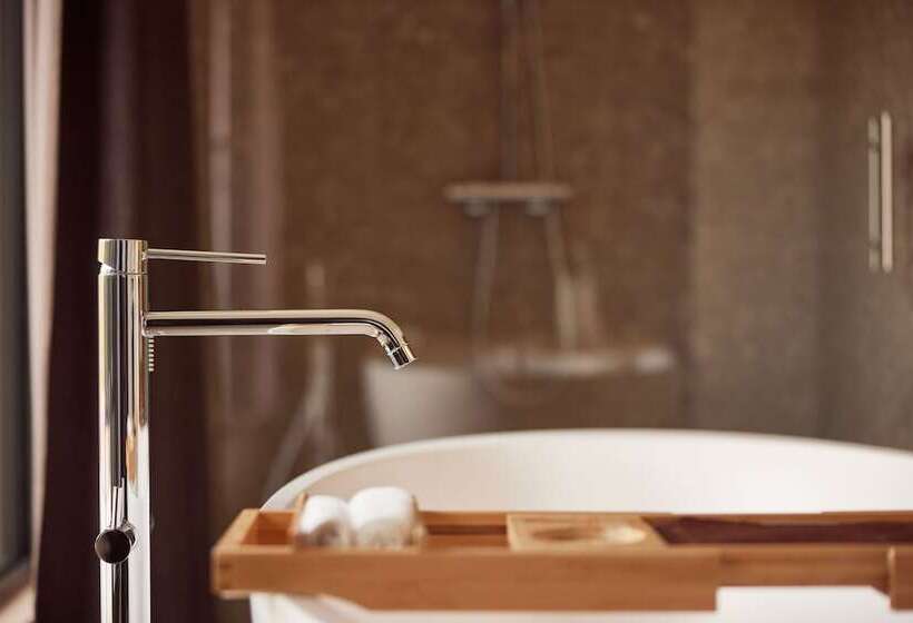 Van Der Valk Hotel Dennenhof