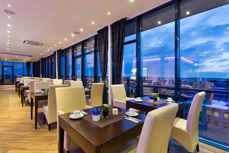 فندق Vier Jahreszeiten Lubeck