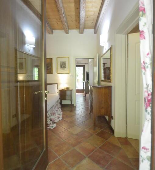 ホテル Villa Luppis