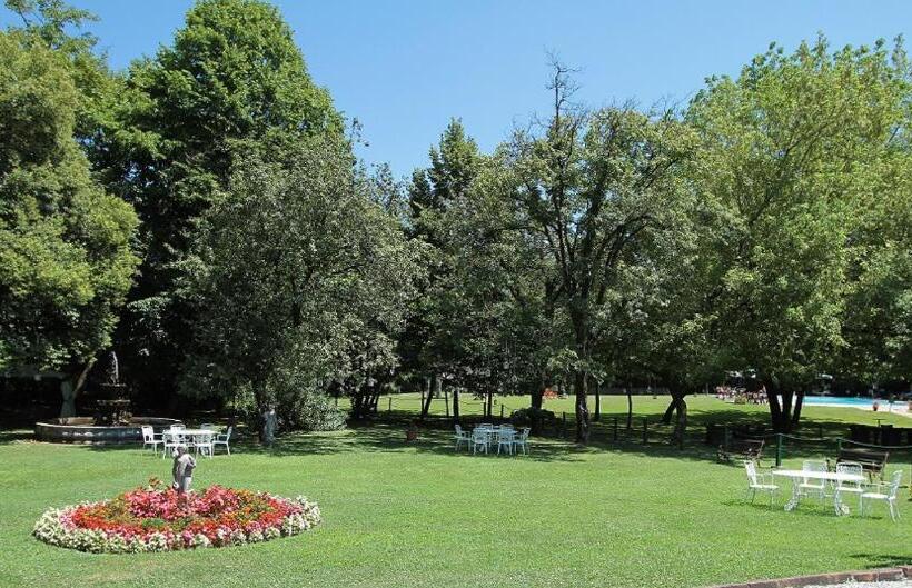 ホテル Villa Luppis