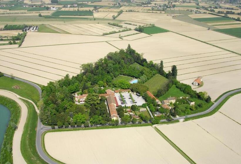 ホテル Villa Luppis