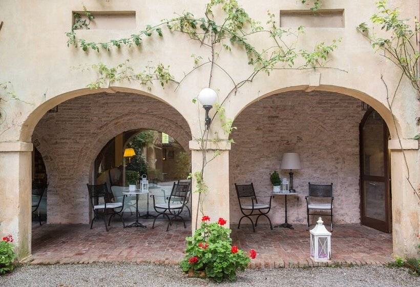 ホテル Villa Luppis