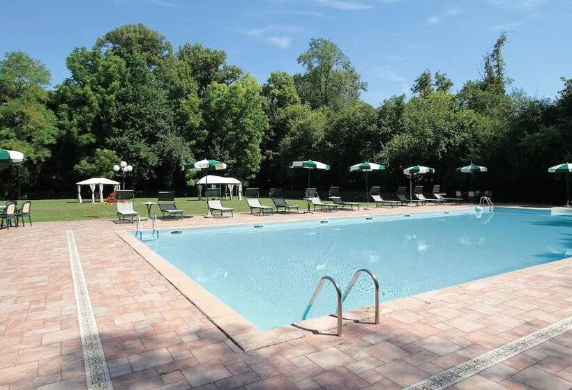 ホテル Villa Luppis