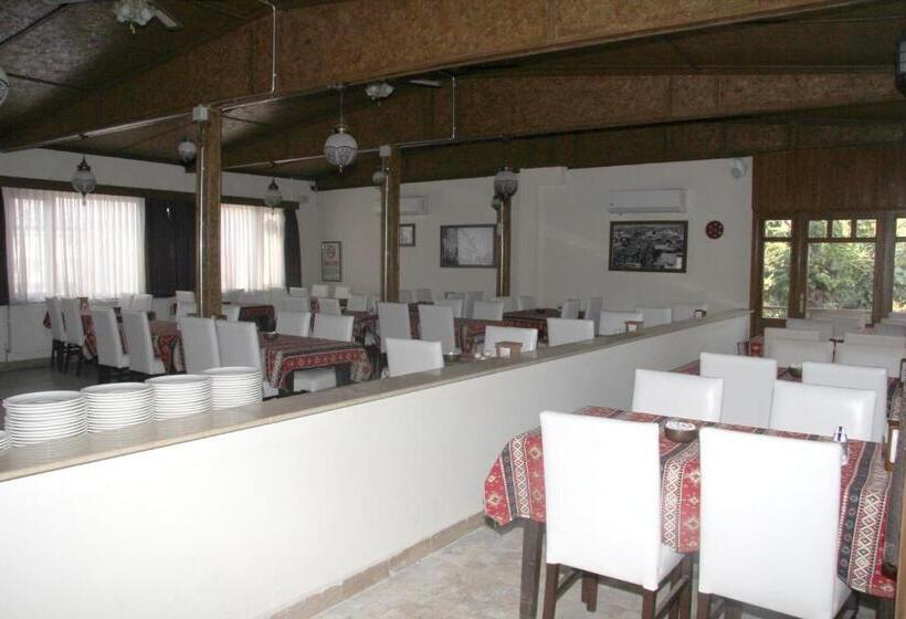 فندق Zeynep Hanim Konagi