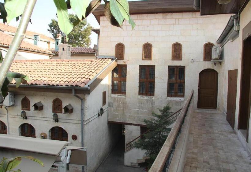 هتل Zeynep Hanim Konagi