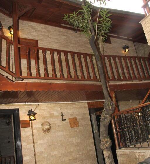 هتل Zeynep Hanim Konagi