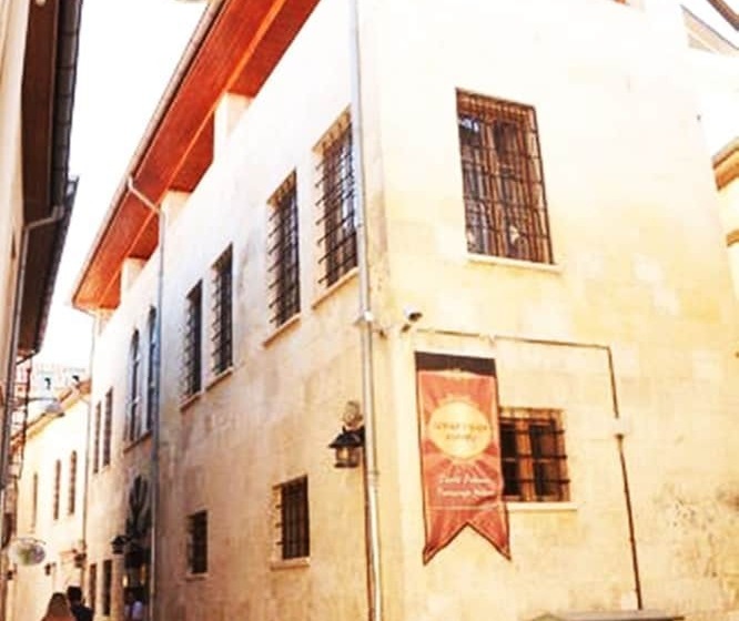 فندق Zeynep Hanim Konagi