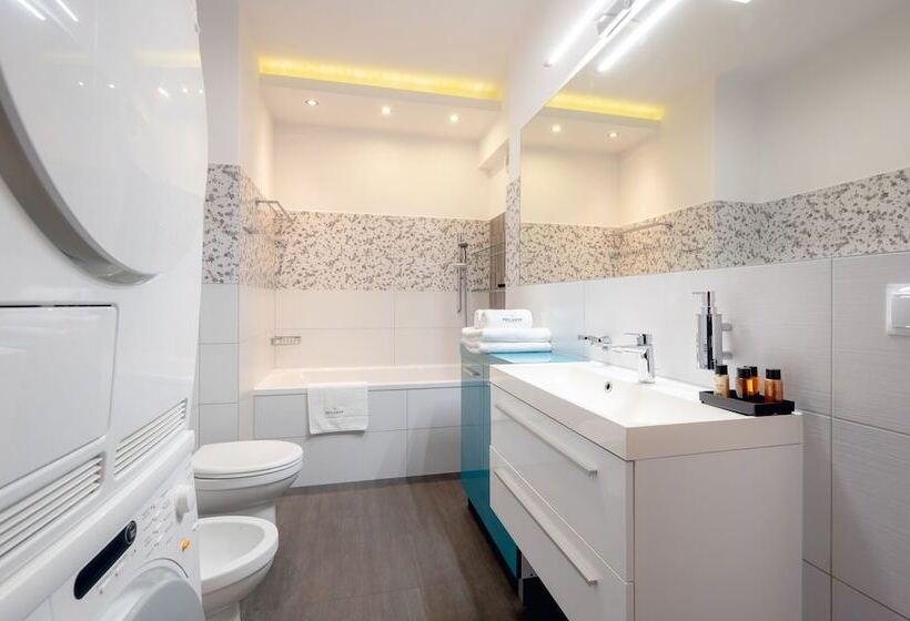 Inqse Wroclaw | Centre