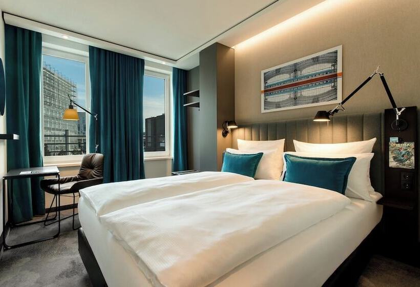 Motel One Berlin Hauptbahnhof