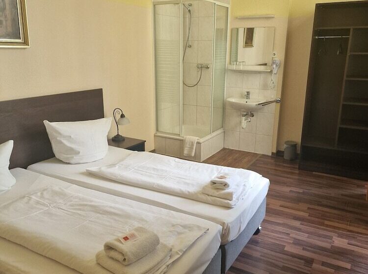 پانسیون Am Stuttgarter Eck