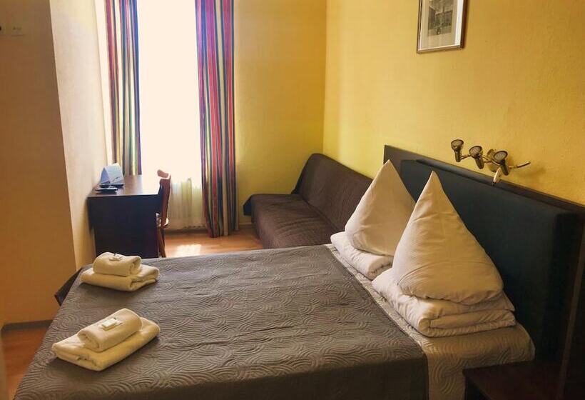 پانسیون Am Stuttgarter Eck