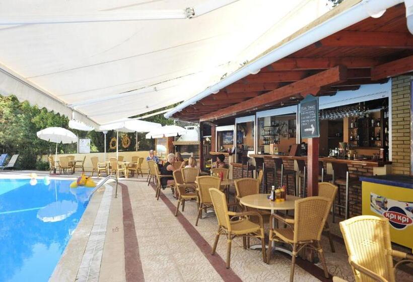 Philippos Apartments