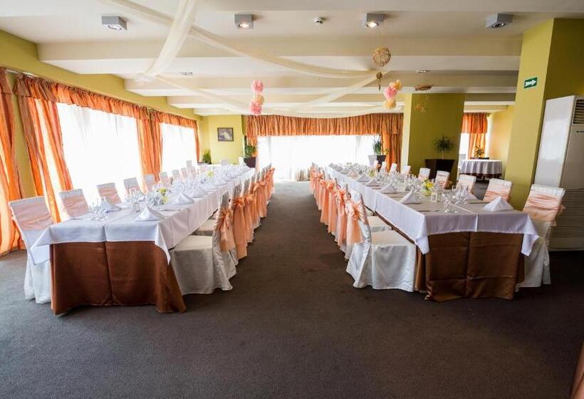 Snezhanka Hotel Pamporovo Half Board & Ski