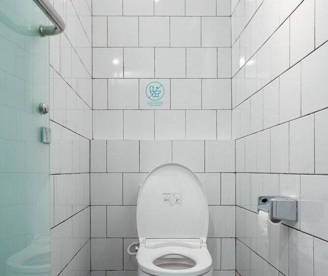 فندق صغير Bobopod Kota Lama, Semarang