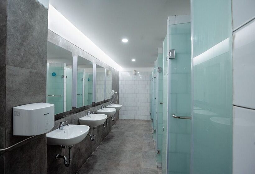 هاستل Bobopod Kota Lama, Semarang