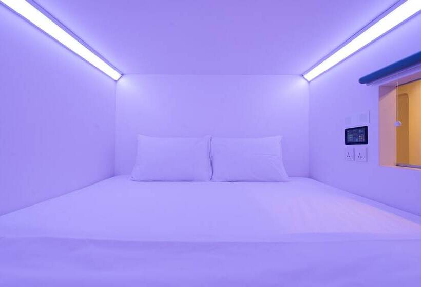 فندق صغير Bobopod Kota Lama, Semarang