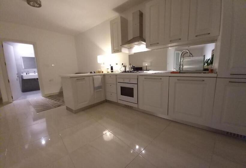 هاستل Centre Point, Malta S Most Central