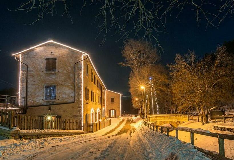 فندق صغير Locanda Alpina A 1250 Mt