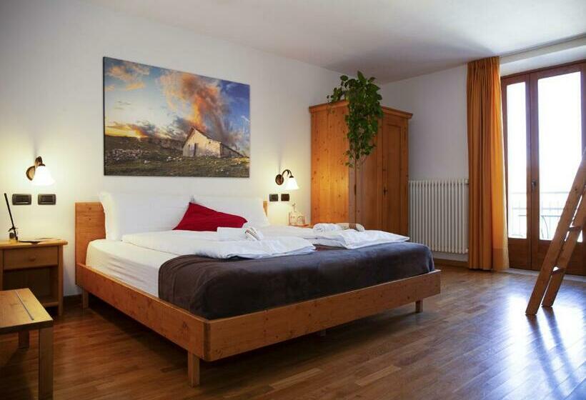 فندق صغير Locanda Alpina A 1250 Mt