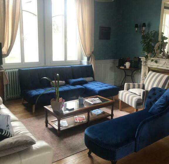 Bed and Breakfast Augustodun Home