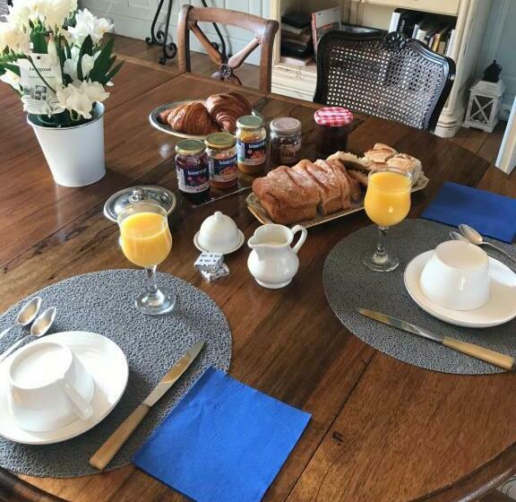 Bed and Breakfast Augustodun Home