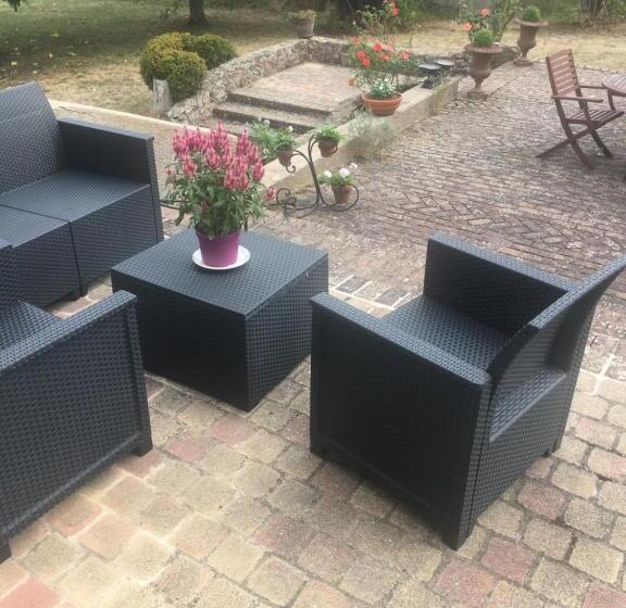 Bed and Breakfast Augustodun Home