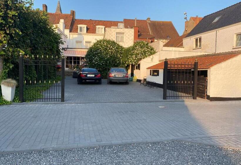 تختخواب و صبحانه Gasthof Maerlant