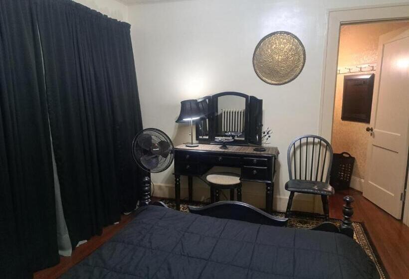 ベッドアンドブレックファースト Harriott House: The Winter Room