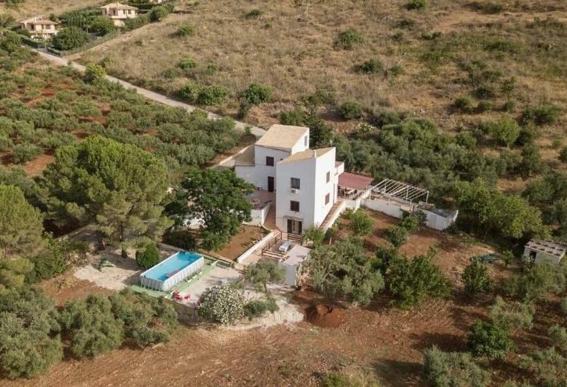 צימר Il Baglio Di Donna Rosa