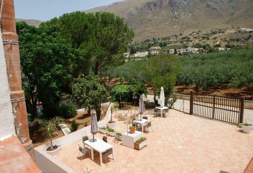 צימר Il Baglio Di Donna Rosa