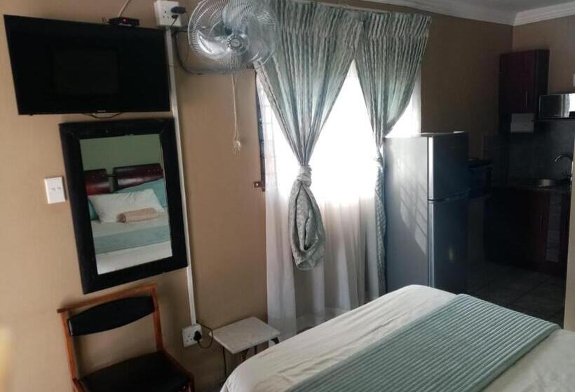 住宿加早餐  Jubie S Guest Lodge