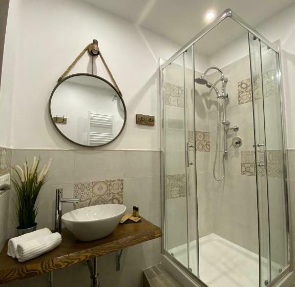 مبيت وإفطار La Corte Segreta Tivoli