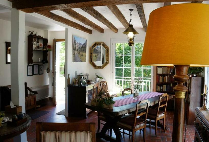 مبيت وإفطار Le Clot De La Hount