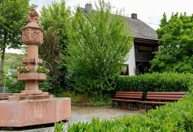 Bed and Breakfast Moselhaus