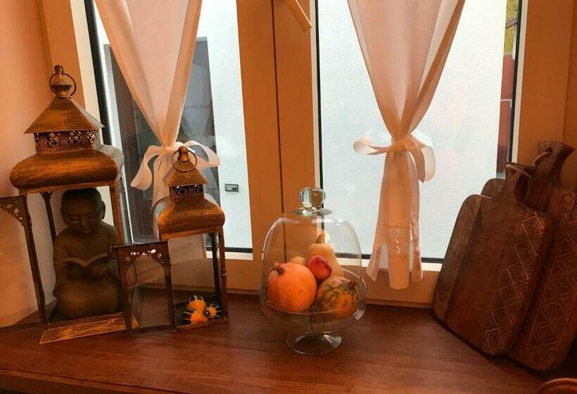 민박 Plumes Et Pinceaux