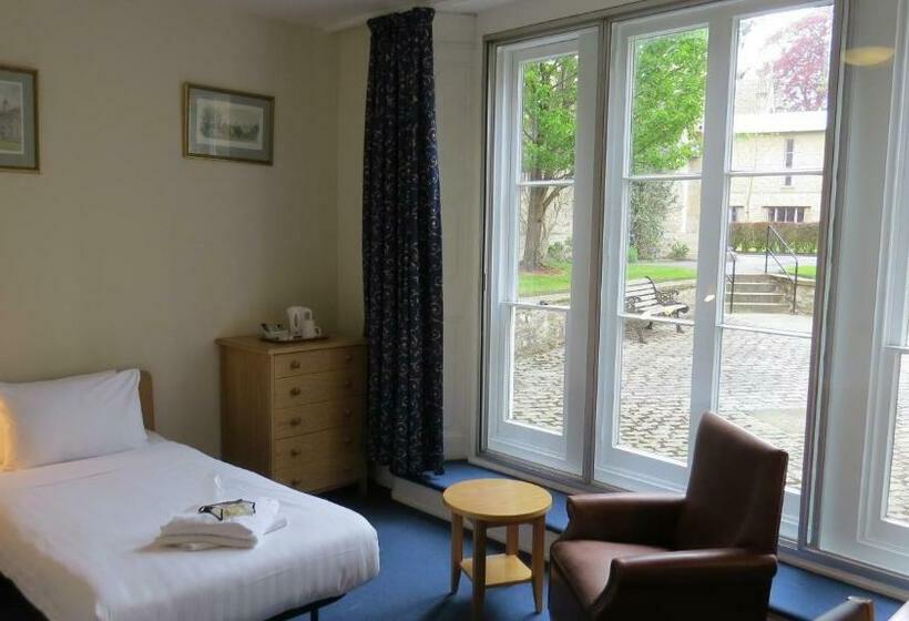 Bed and Breakfast Wadham College
