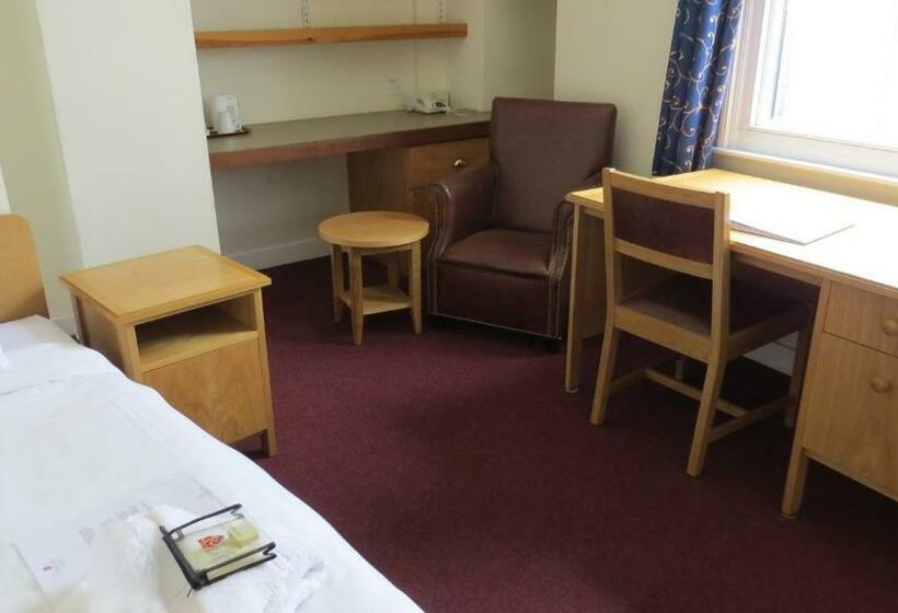 민박 Wadham College